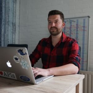 Hi, ik ben Kenneth! Wil je meer weten over mijn werk of zoek je een Ruby on Rails developer? Stuur ons een bericht.